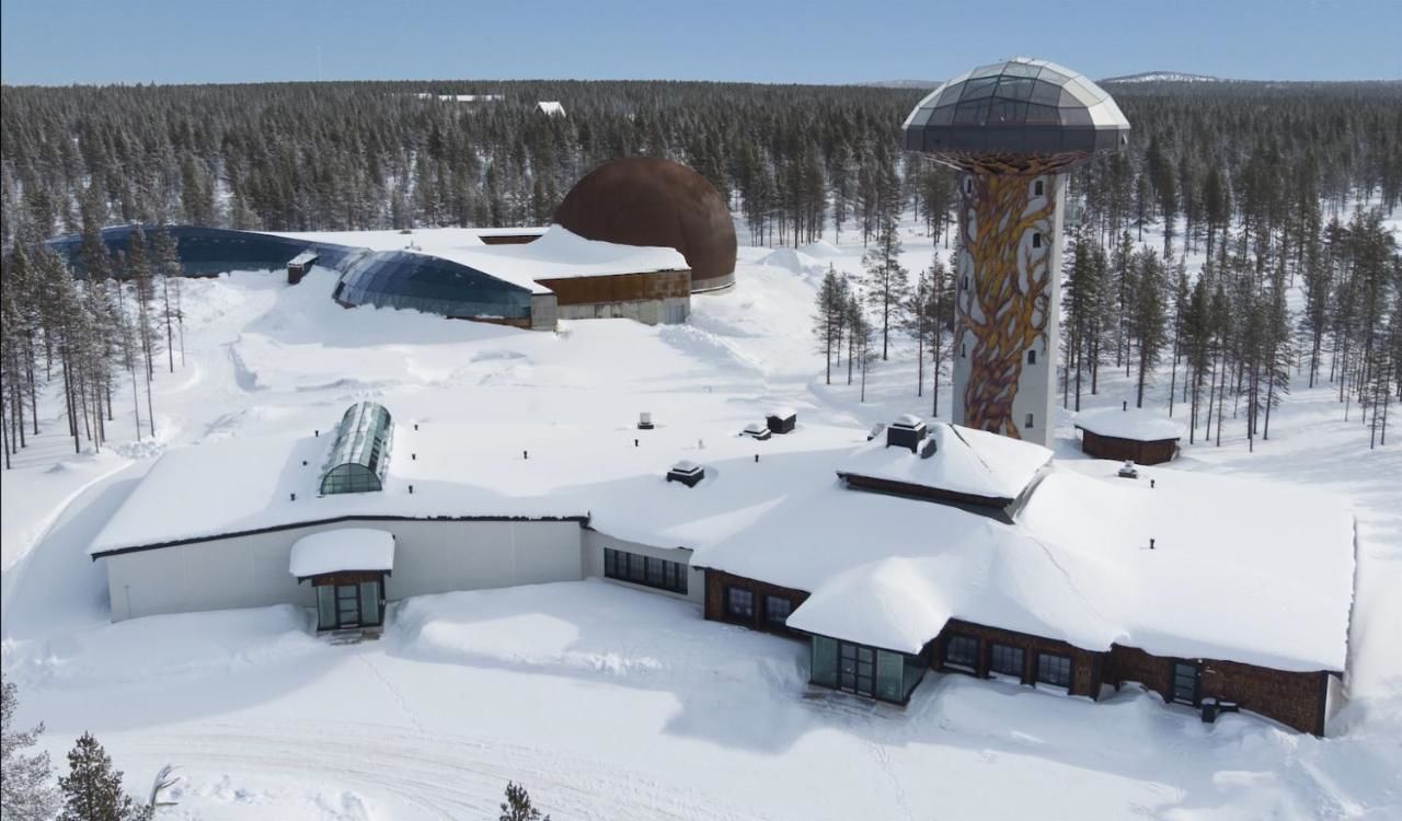 Отель Kakslauttanen Arctic Resort - Igloos and Chalets Саариселькя-27