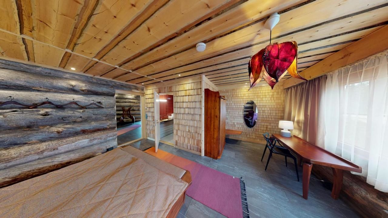 Отель Kakslauttanen Arctic Resort - Igloos and Chalets Саариселькя-41