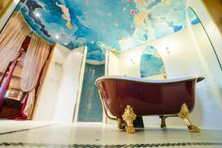 Отель Kakslauttanen Arctic Resort - Igloos and Chalets Саариселькя Люкс с кроватью размера "queen-size"-3